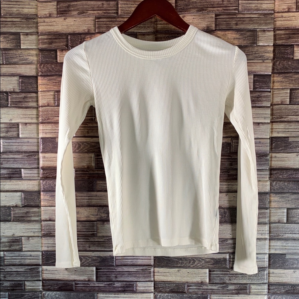 EUC WSLY XS Cream Ribbed Long Sleeve Top